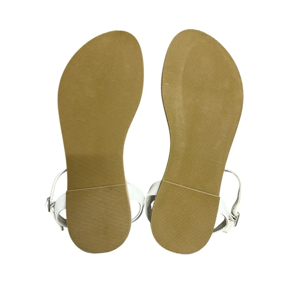The Children’s Place Sz 4 White Rainbow Heart Sandals